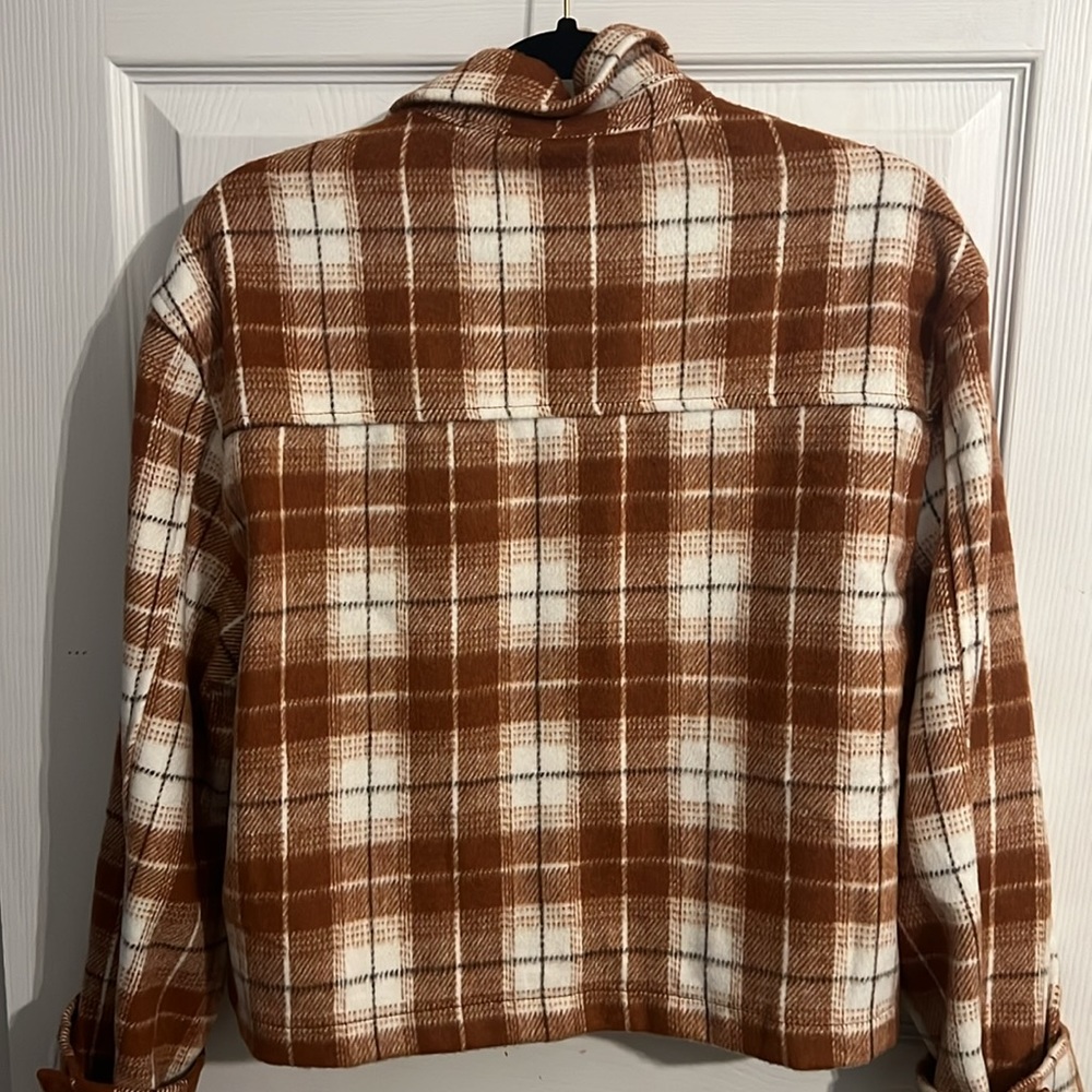 Rust Flannel Cropped Shacket - Picture 6 of 6
